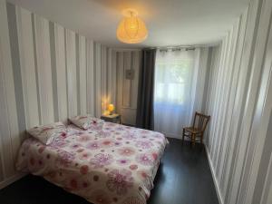 Maisons de vacances Maison charmante a Concarneau avec spa exterieur : photos des chambres