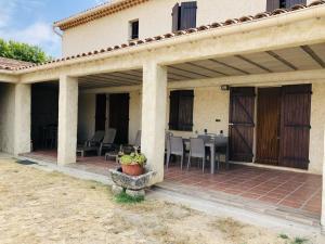 B&B / Chambres d'hotes La maison d'hotes des ferrages : photos des chambres