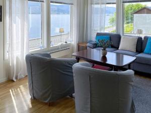 5 person holiday home in averøy