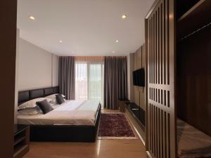 Coastline Luxury Apart Hotel