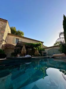 B&B / Chambres d'hotes Le Numero 10 : photos des chambres
