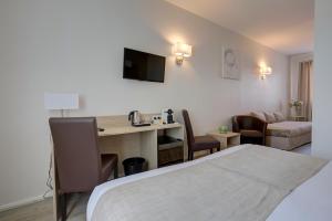 Hotels The Originals City, Hotel de Bordeaux, Bergerac centre : photos des chambres