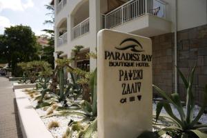 PARADISE Bay Hotel
