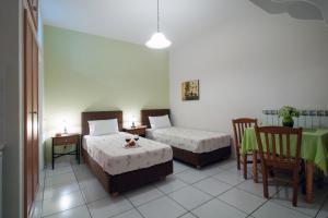 Triple Room room in Kythera Irida