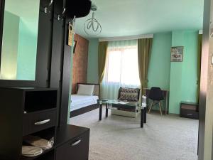 Complex MONACO HOTEL & CASINO