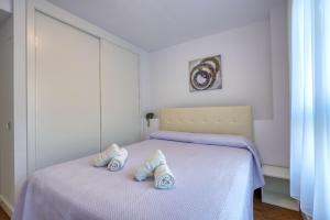 Bright and nice garden apartment Calaceite