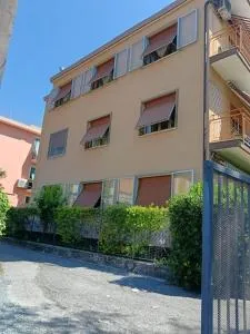 Il Glicine vicino al mare - 阿尔比索拉马里纳