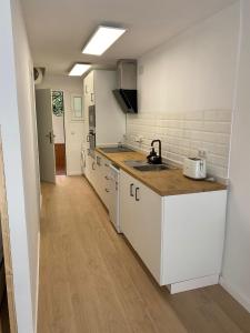 Precioso apartamento con jardín