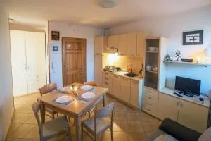 Gemütliche Ferienwohnung im Grünen am See - Wilimy