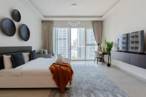 New building l Near Metro l Spacious lay out