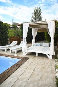 Pool Garden-Oaza