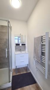 Appartements Studio Ludo 1, parking prive, wifi, climatisation, entree autonome : photos des chambres
