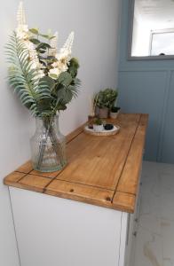 The Retreat- amazing scenic views of the Essex countryside!