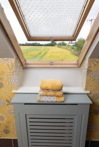 The Retreat- amazing scenic views of the Essex countryside!