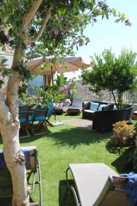 Elia Woodstone Houses