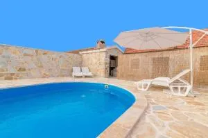 apartment rupalj with private pool - Rupalj