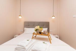 Sea Side Apartment Renovated 2BR 30m from Beach No Car Needed