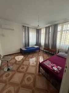 Étage de villa F4 avec 2 terrasses sans vis-à-vis - Rebaïb