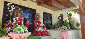 The Lumber Hotel and Resort