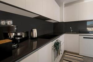 Urban Jungle in Malaga Center, 18th Floor, Rooftop pool, Free Parking