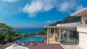 Amanda Villa - Best Value Mountain top Inn - Au Cap