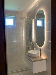 Fehér Orchidea Apartman