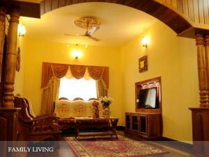 6 Large Bedrooms house at kottayam town #812!983!5682