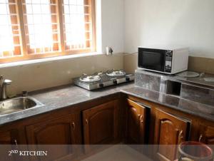 6 Large Bedrooms house at kottayam town #812!983!5682