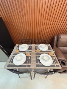 LA Amore Place Aspire Tower Nuvo City Libis