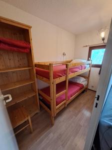 Appartements Le Lou&My a Valmeinier 1800 : photos des chambres