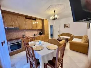 Grazioso bilocale con veranda - Dajt