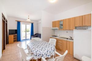 Central Apartments Chatee 2 