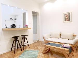 Athens Pangrati cute apt, 15 mins from metro - Ubytování bez kategorie ve městě Atény