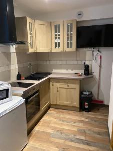 3 appartements T1 meuble Lussac 86320 : photos des chambres
