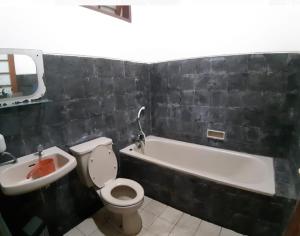 Villa Osaka Konsep Jepang Puncak Bogor at Kota Bunga