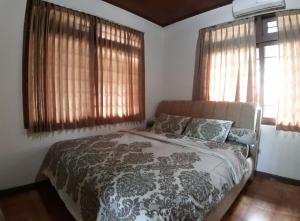 Villa Osaka Konsep Jepang Puncak Bogor at Kota Bunga