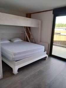 Appartements location appartement confort a 6km de la plage : photos des chambres