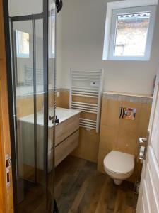 3 appartements T1 meuble Lussac 86320 : photos des chambres