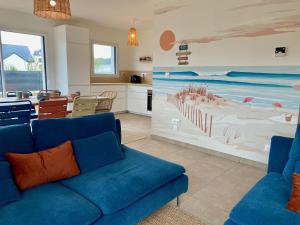 Maisons de vacances Lumineuse maison acces plage a pied a Plougasnou : photos des chambres