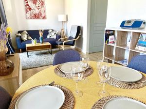 Appartements Le Marechal, spacieux avec place de parking : photos des chambres