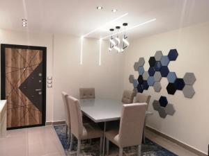 JAYD Compound in front of EL REHAB COMPOUND, 3 bedrooms, new cairo