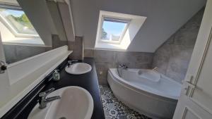 Maisons de vacances Maison vue mer - Golfe du Morbihan - 10 Personnes : photos des chambres