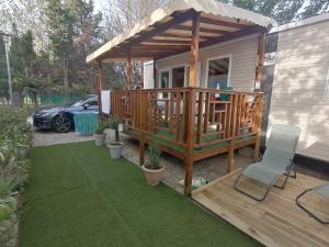 Mobil home 2 chambres camping 4 étoiles vias - Ubytování bez kategorie ve městě Vias