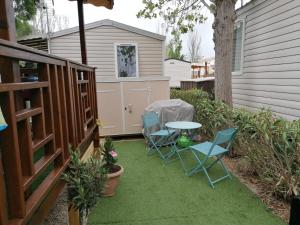 Mobil home 2 chambres camping 4 étoiles vias