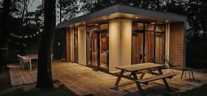 Elly's Broekhuisje - هيليندورن