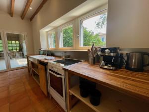 Maisons de vacances La Grange de l'ecolieu du Turc - Piscine partagee : photos des chambres