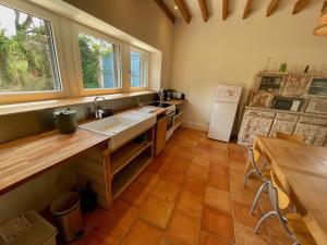 Maisons de vacances La Grange de l'ecolieu du Turc - Piscine partagee : photos des chambres