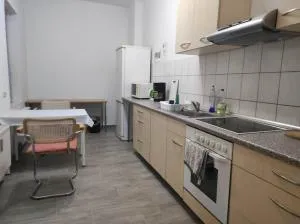 schöne 2 Bett Wohnung in Schönebeck - Elbe - Grünewalde