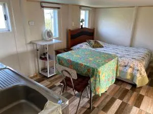 PICHIDANGUI, Los Chincoles depto 2 personas OBS LA ALTURA DEL DEPTO ES DE 1 70 CM - Guangualí