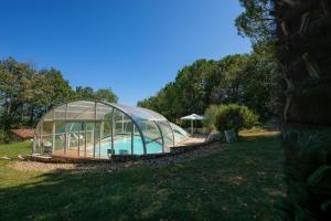 Maisons de vacances La Grange de l'ecolieu du Turc - Piscine partagee : photos des chambres